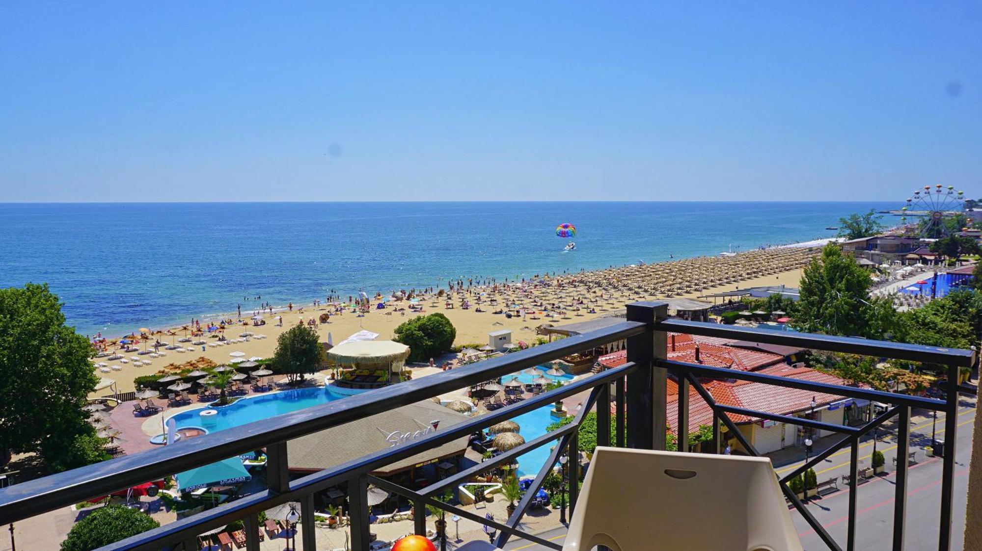 Apartments Sirena First Line - Апартаменти Сирена На Първа Линия Golden Sands Exterior photo