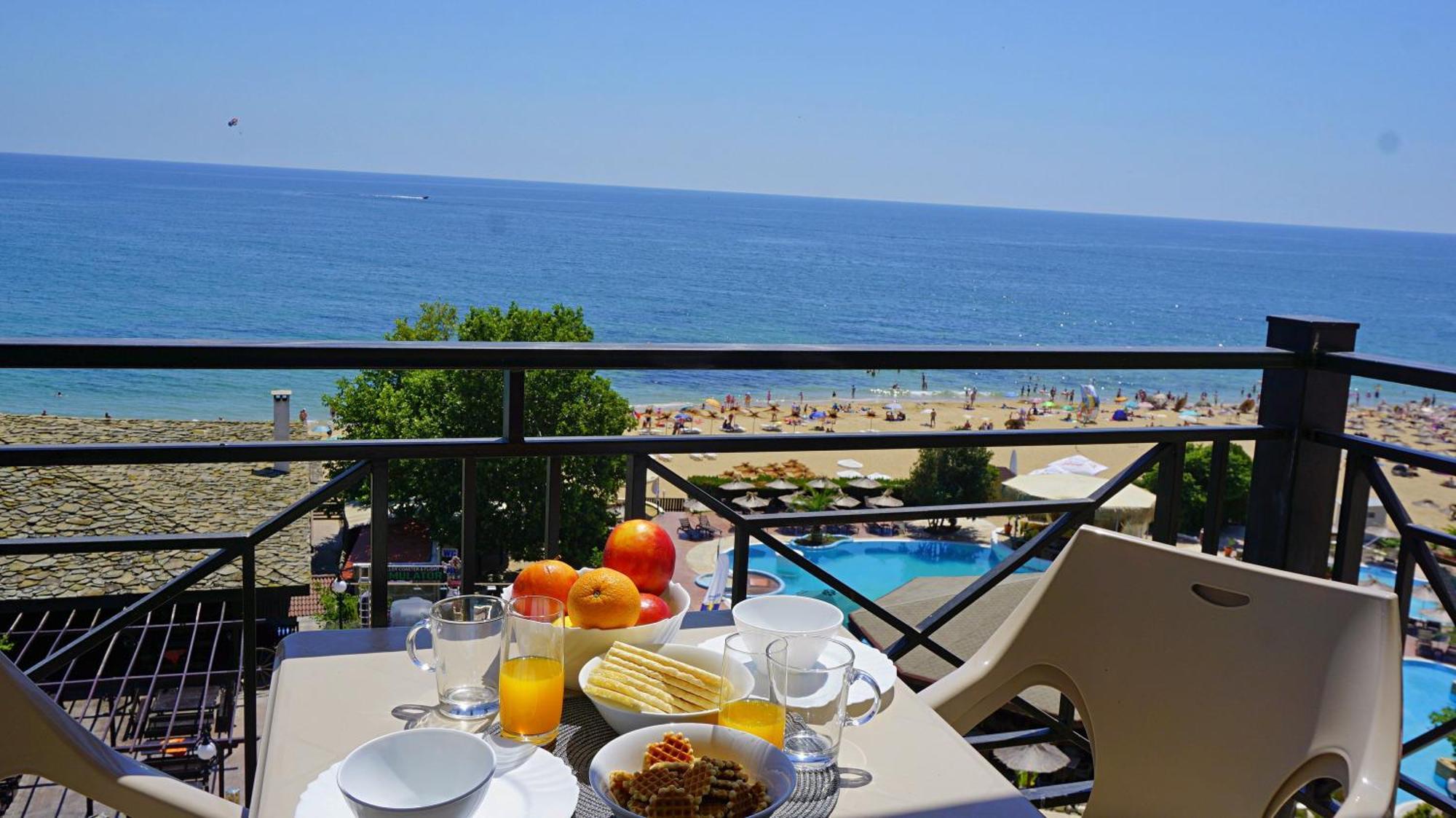Apartments Sirena First Line - Апартаменти Сирена На Първа Линия Golden Sands Exterior photo
