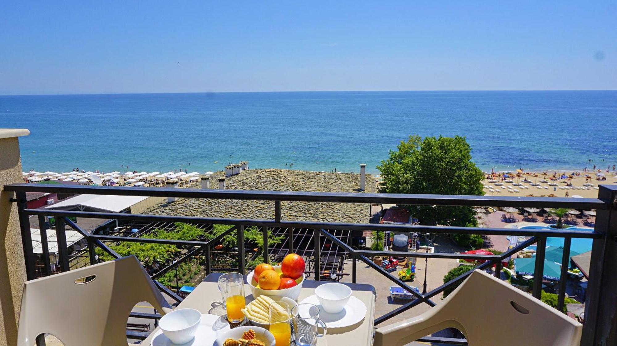 Apartments Sirena First Line - Апартаменти Сирена На Първа Линия Golden Sands Exterior photo