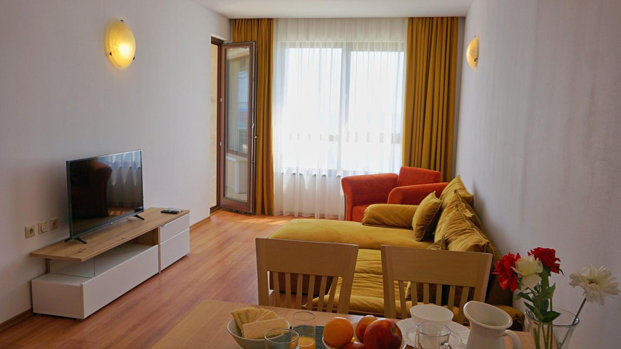 Apartments Sirena First Line - Апартаменти Сирена На Първа Линия Golden Sands Exterior photo