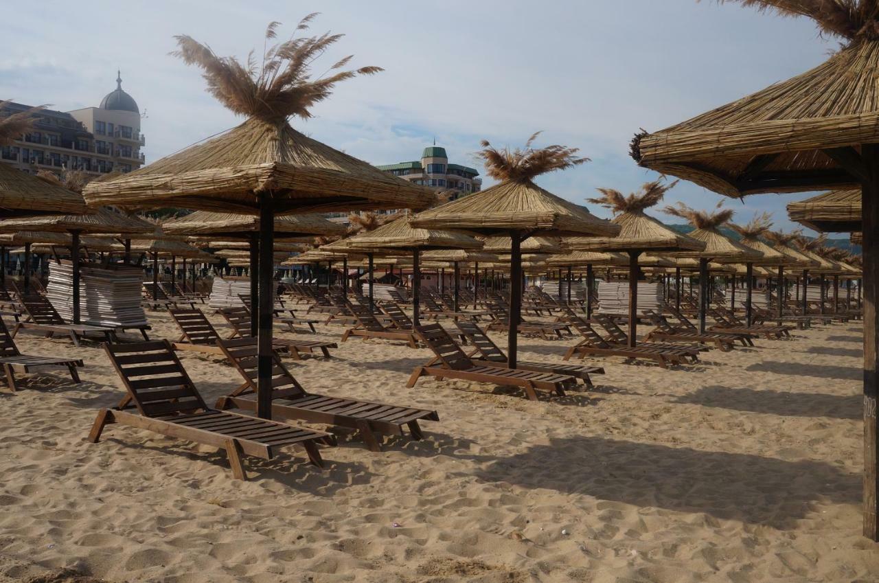 Apartments Sirena First Line - Апартаменти Сирена На Първа Линия Golden Sands Exterior photo